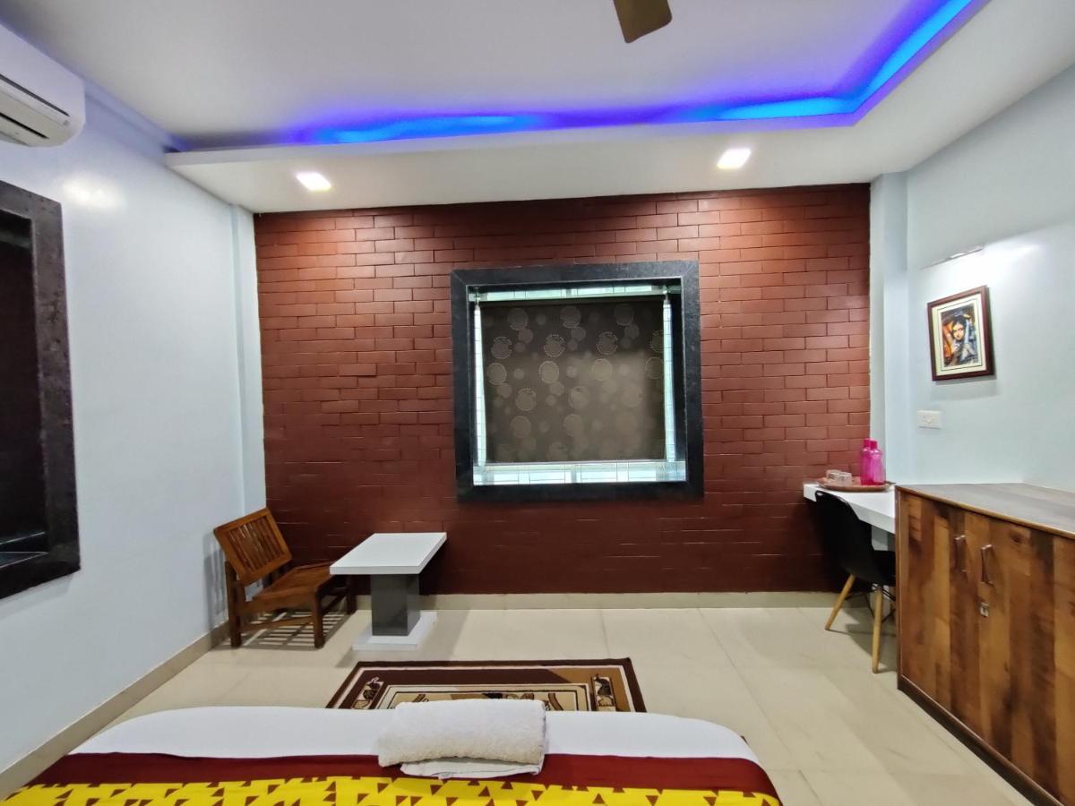 Sakuntala Residency 호텔 부바네스 외부 사진