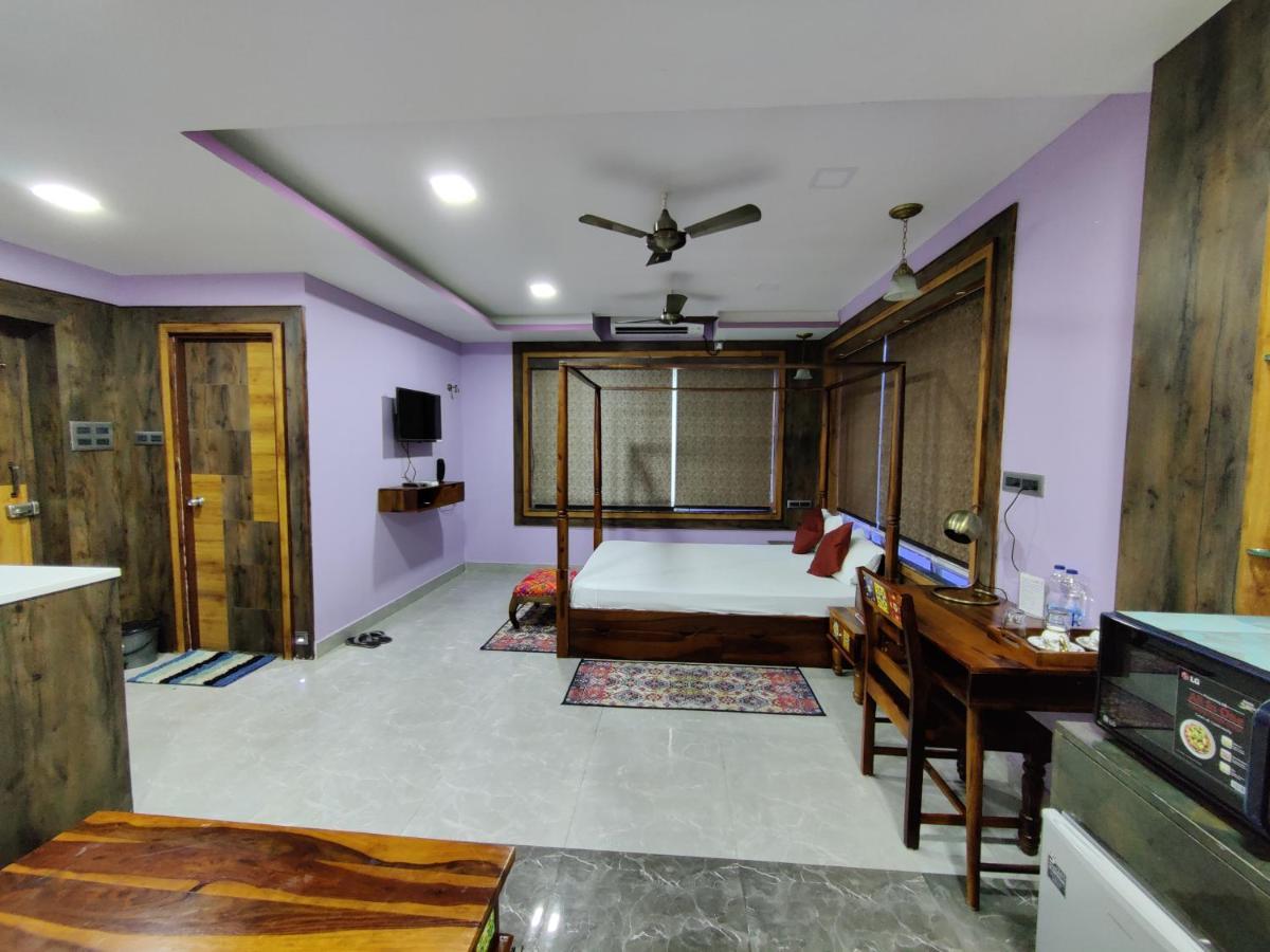 Sakuntala Residency 호텔 부바네스 외부 사진