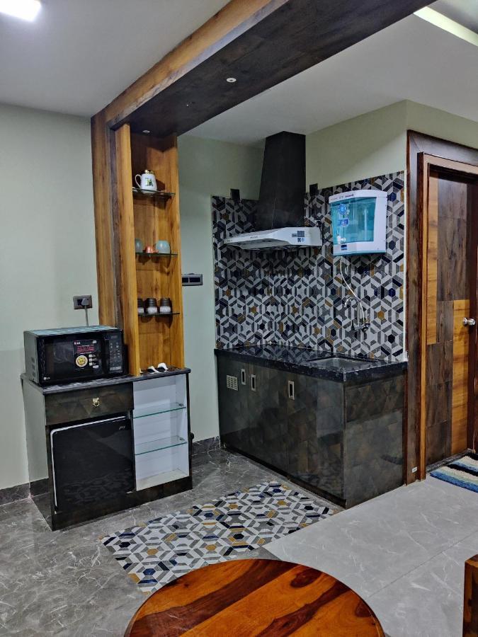 Sakuntala Residency 호텔 부바네스 외부 사진