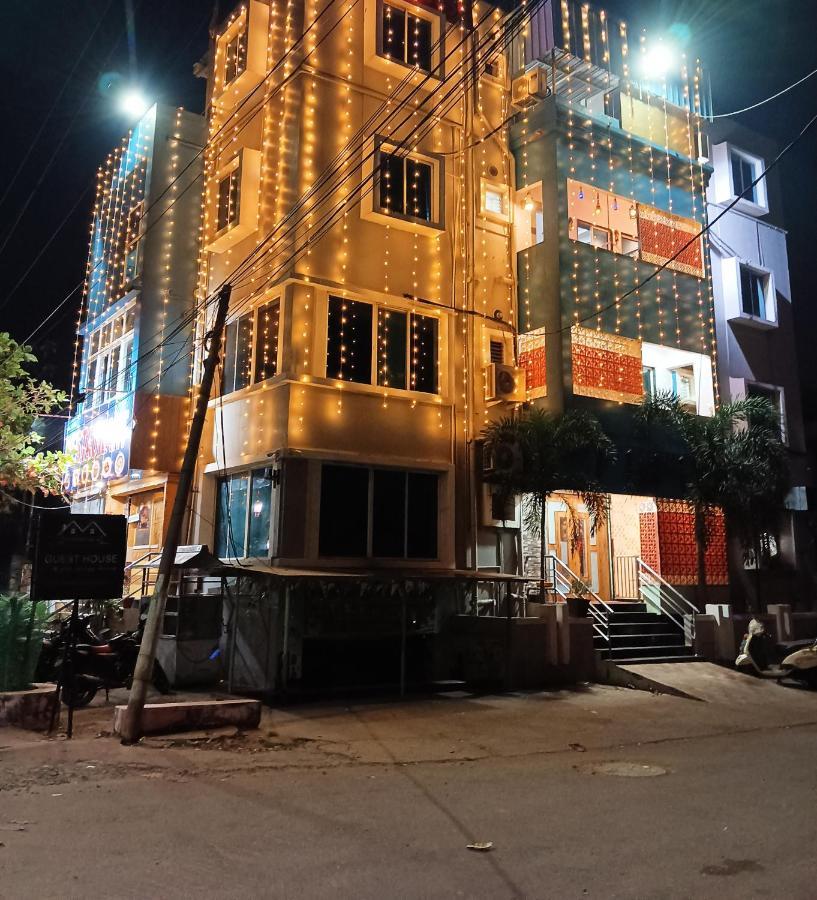 Sakuntala Residency 호텔 부바네스 외부 사진